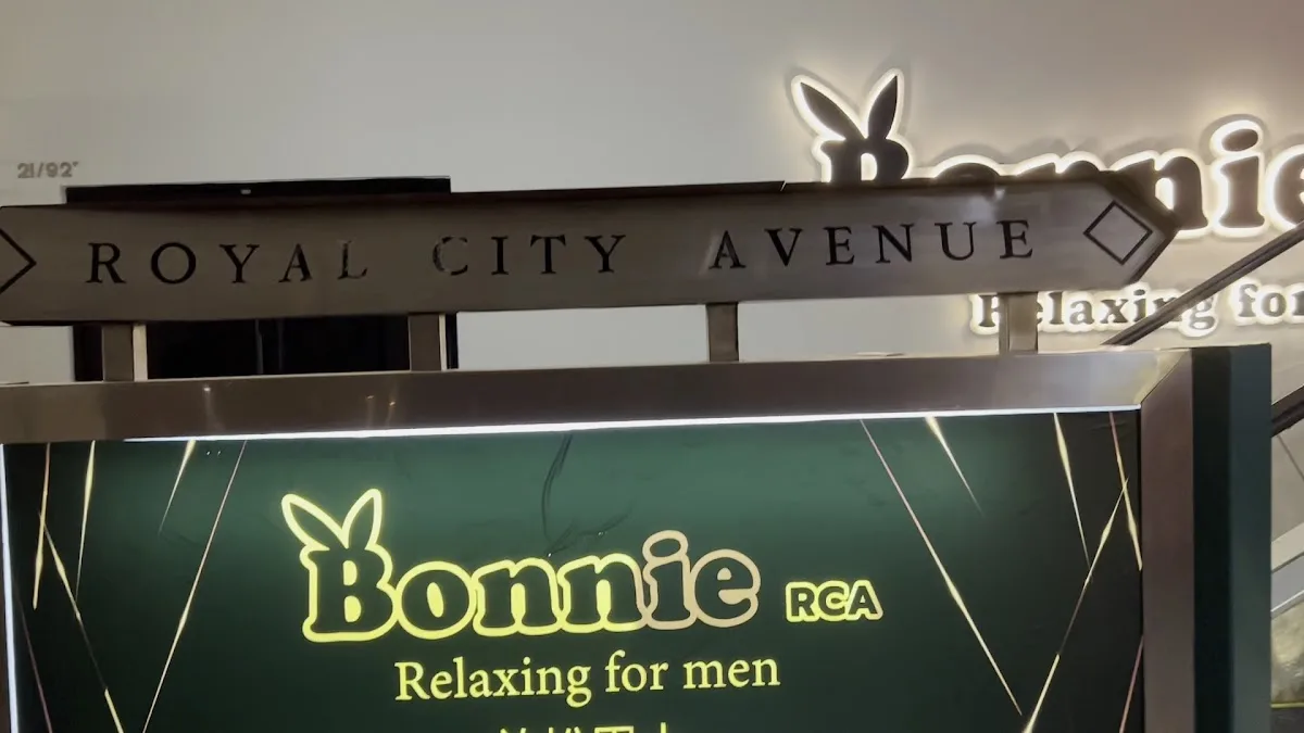 Bonnie RCA photo 2