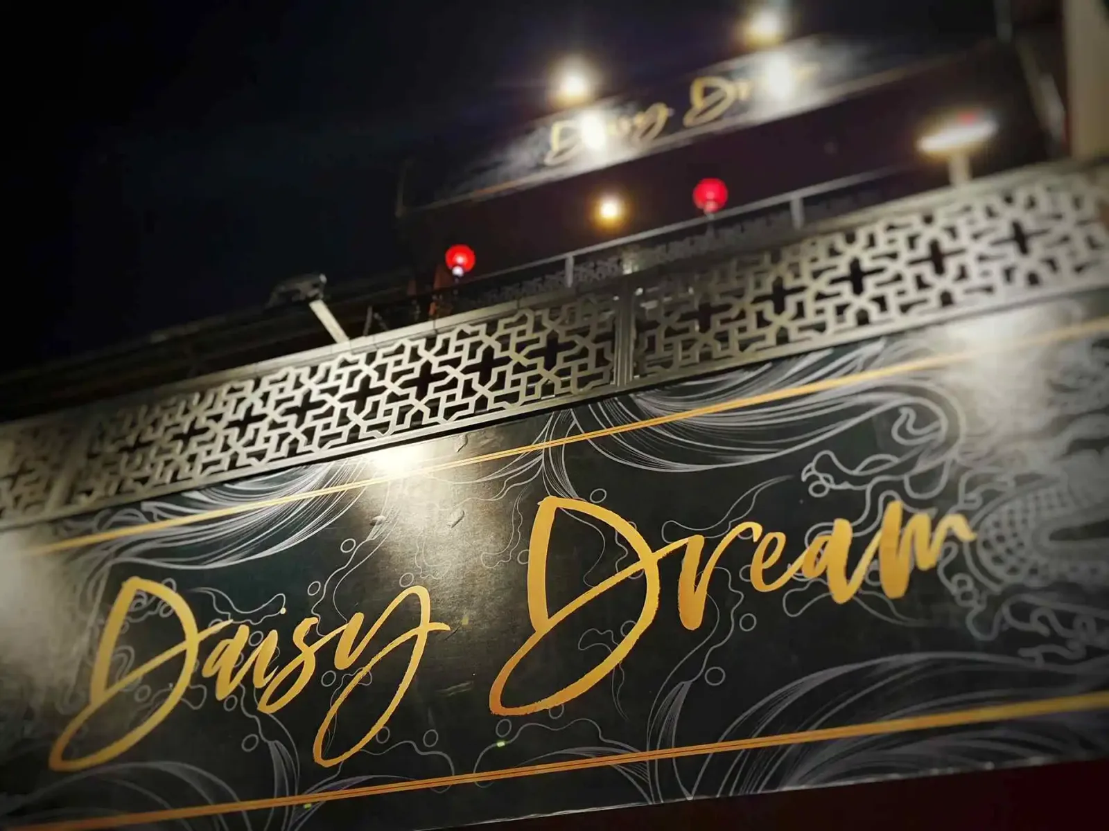 Nuru Massage Bangkok, Premium Soapy Massage, Daisy Dream
