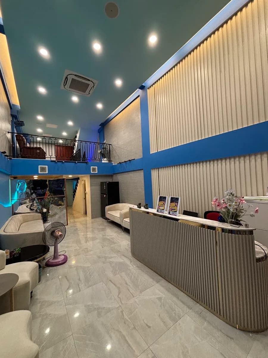FinMen nuru massage photo 2