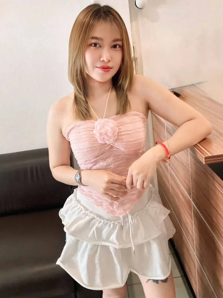 女の子のプロフィール | PICASSO BANGKOK
