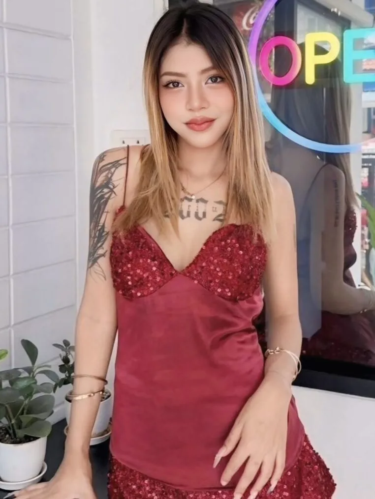 女の子のプロフィール | PICASSO BANGKOK
