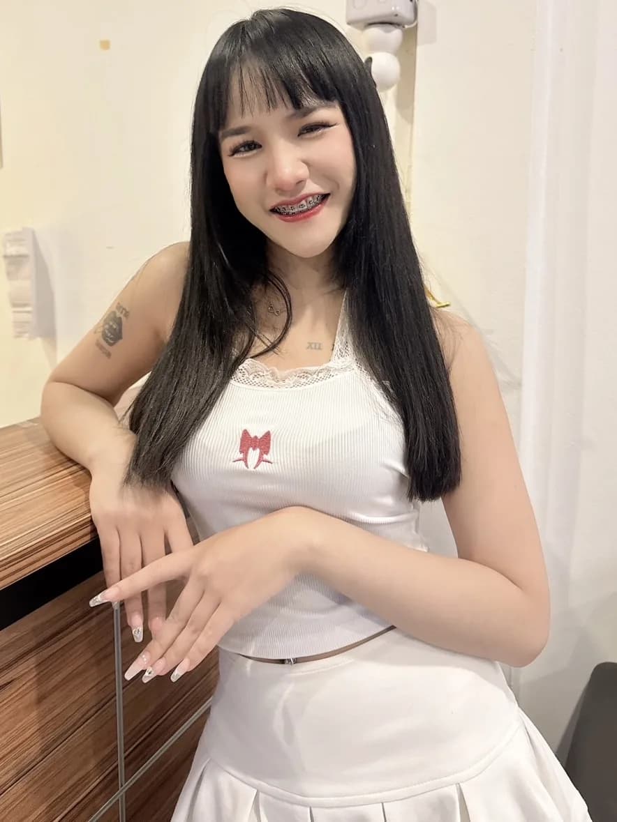 女の子のプロフィール | PICASSO BANGKOK