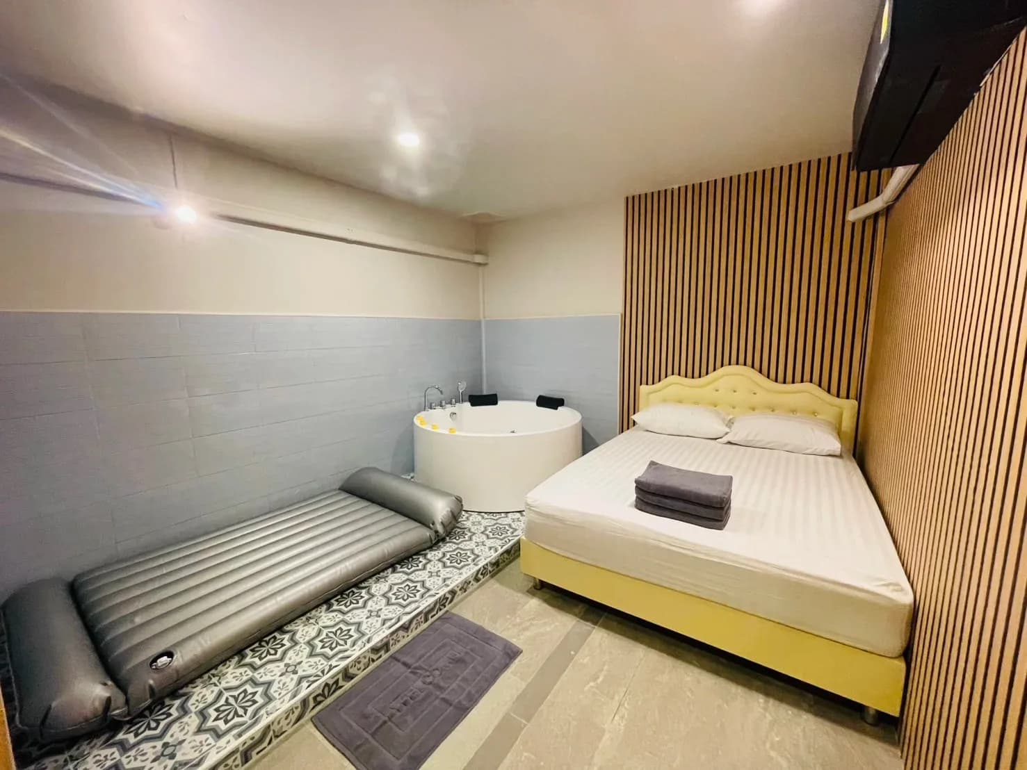 SUKEBENURUMASSAGE
