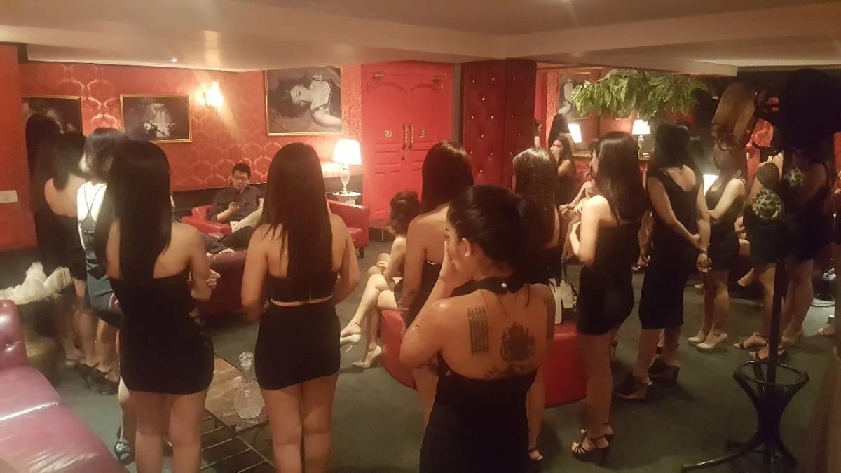 102 Massage Bangkok cover
